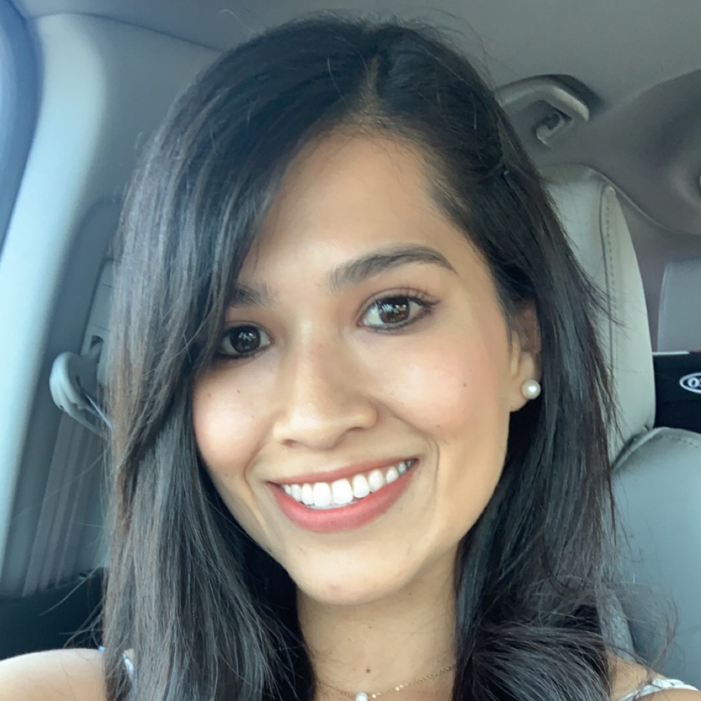 Meet your Posher, Lucia